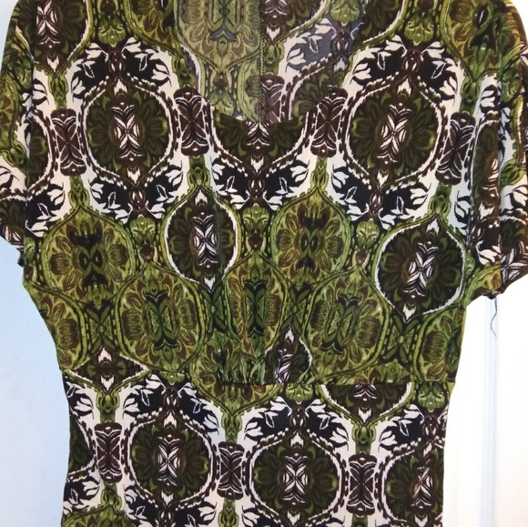 Ladies top - Picture 5 of 5